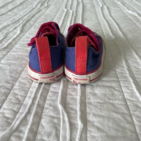 Toddler Converse 5 - Picture 2 of 3